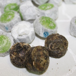 黑茶-普洱茶批發(fā) 工廠直銷生茶 綠茶 海潮迷你小沱茶 元沱散裝-黑茶盡在阿里巴巴.